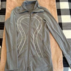 Lululemon Athletica Gray Ski & Snow Jacket with High Collar